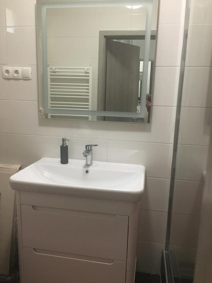 Buckingham Palace Apartman, デブレツェン エクステリア 写真